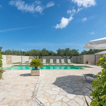 Eleni'S Family Villa Laganas Exterior photo